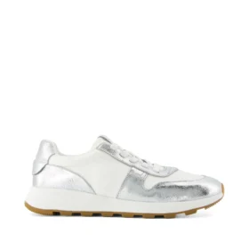 Women TRVL LITE Retro Runner Sneaker