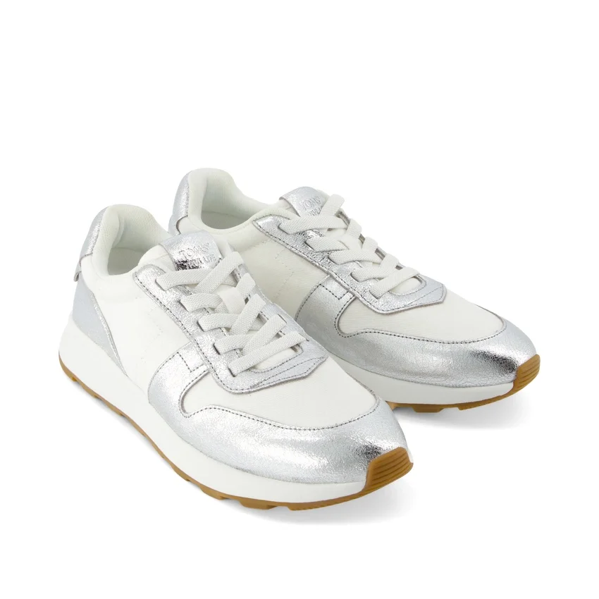 Women TRVL LITE Retro Runner Sneaker Women TRVL LITE Retro Runner Sneaker