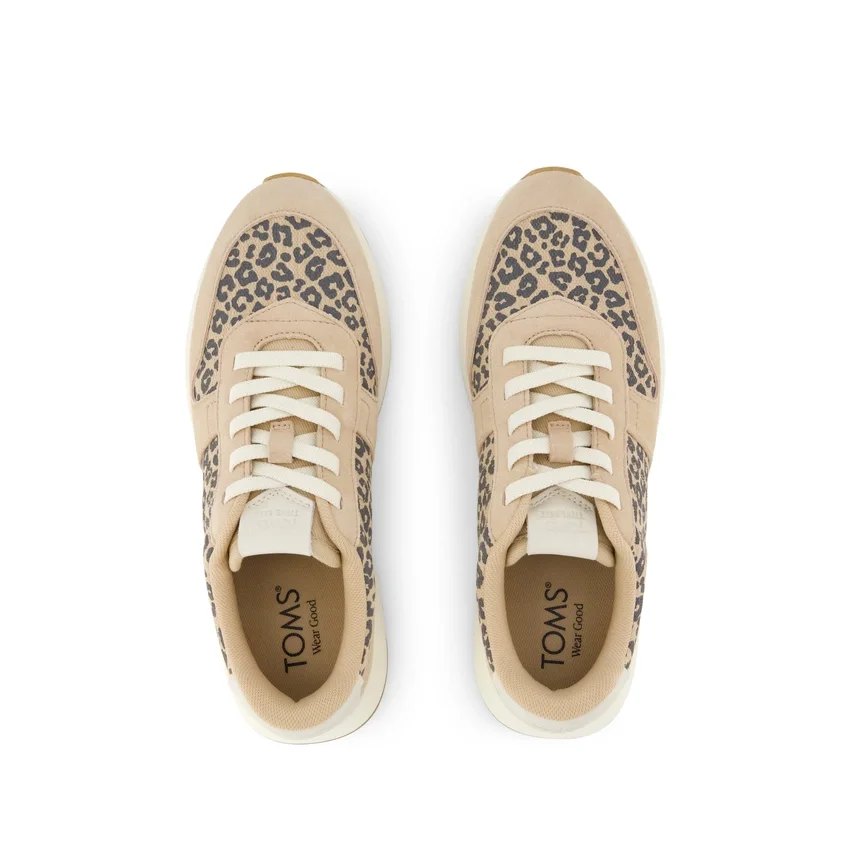 Women TRVL LITE Retro Runner Sneaker Women TRVL LITE Retro Runner Sneaker