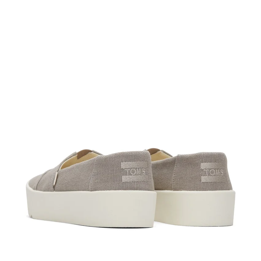 Women Verona Slip On Sneaker Women Verona Slip On Sneaker