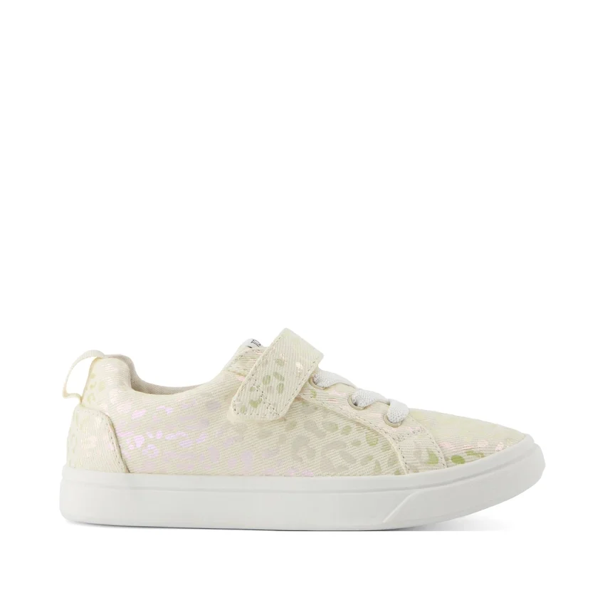 Youth Cruz Lace-Up Kids Sneaker Youth Cruz Lace-Up Kids Sneaker